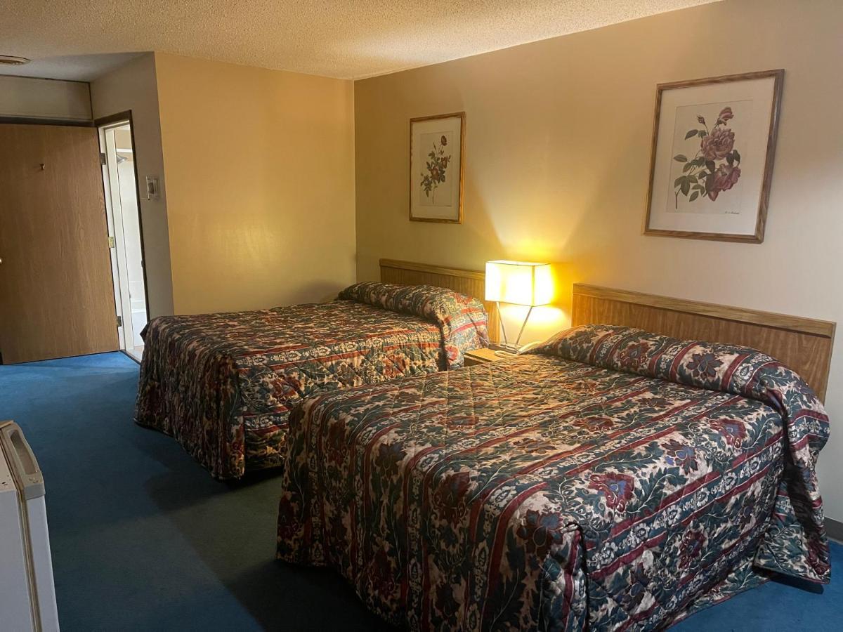Dollinger'S Motor Inn Albion Екстер'єр фото